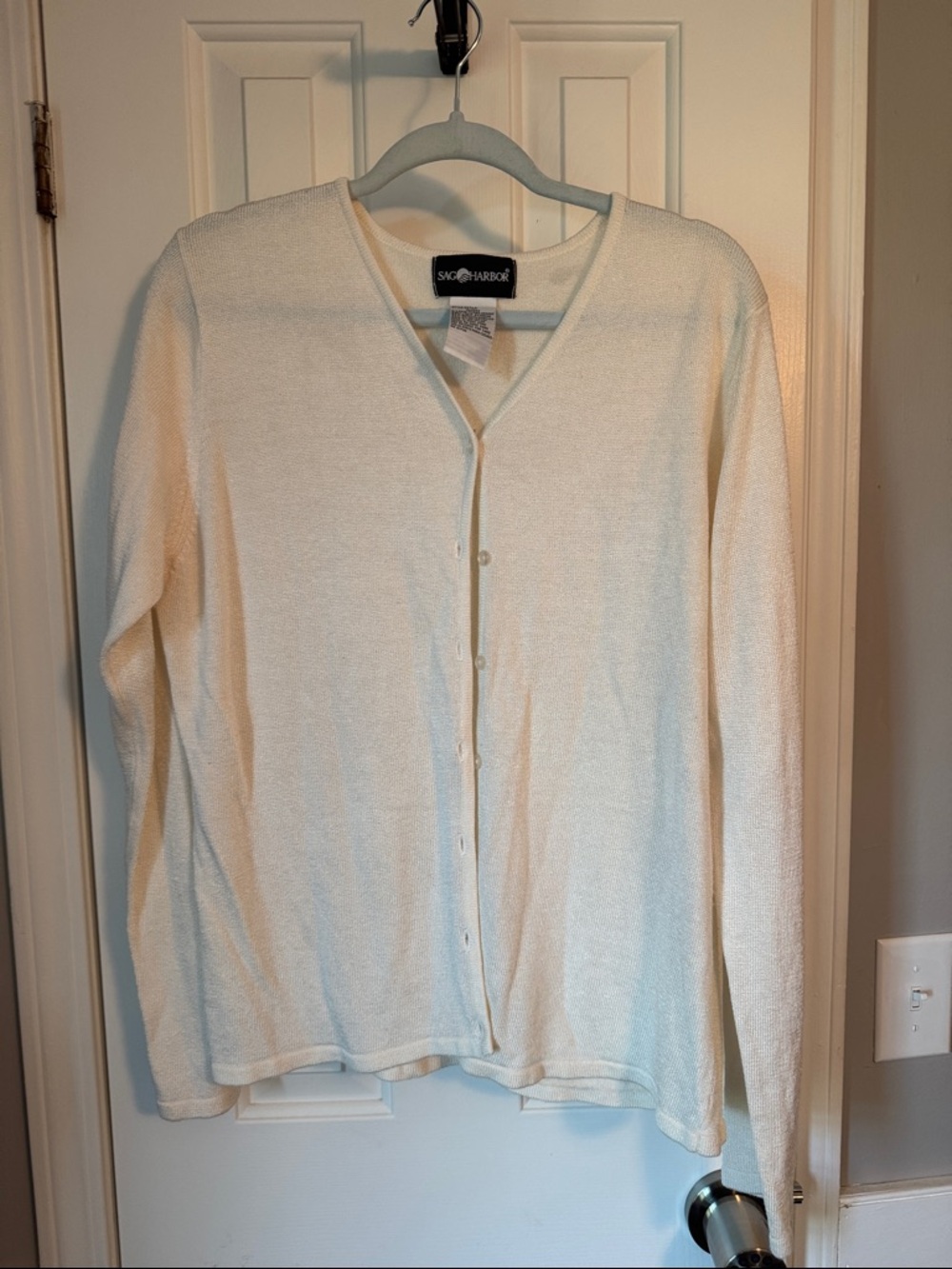 Sag Harbor Ivory Lightweight Button Cardigan (R)